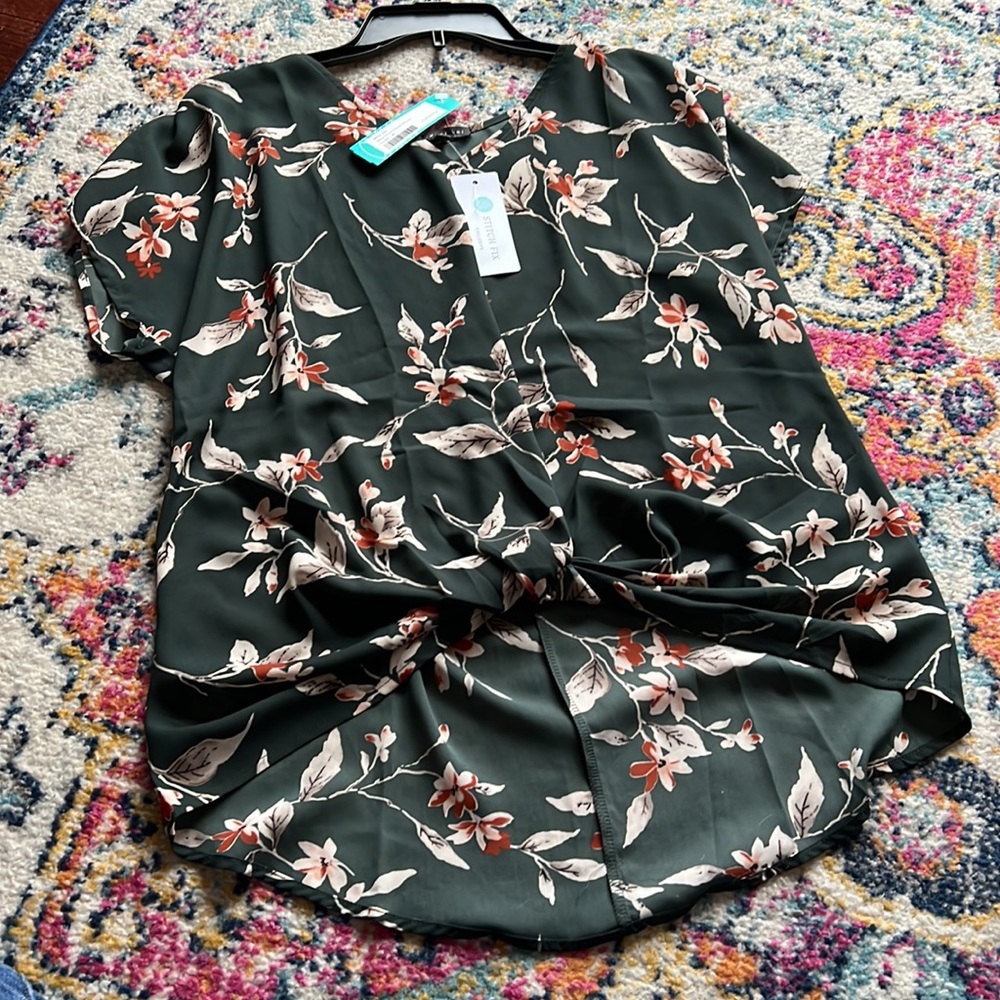 Blouse from West Kei Stitch Fix size M New with tags!